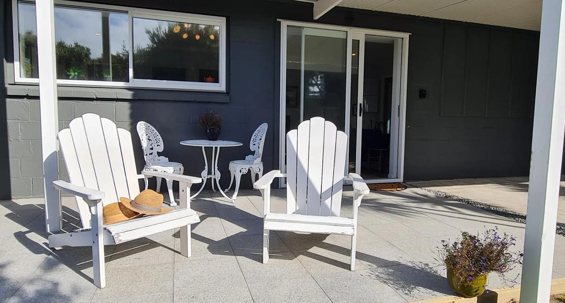 Waikanae Beach Suite Retreat 0*,