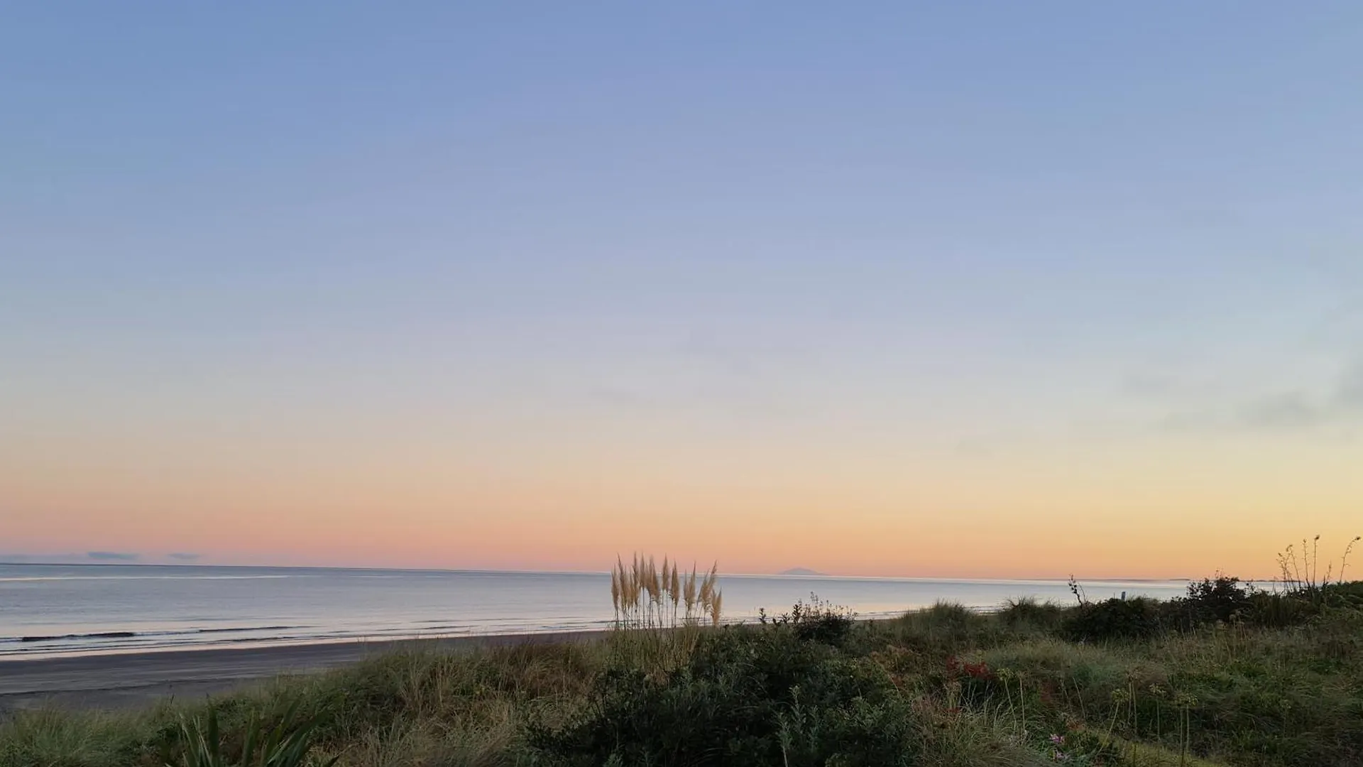 Waikanae Beach Suite Retreat New Zealand